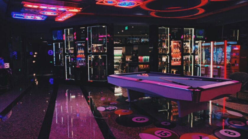 night life image - time to travel