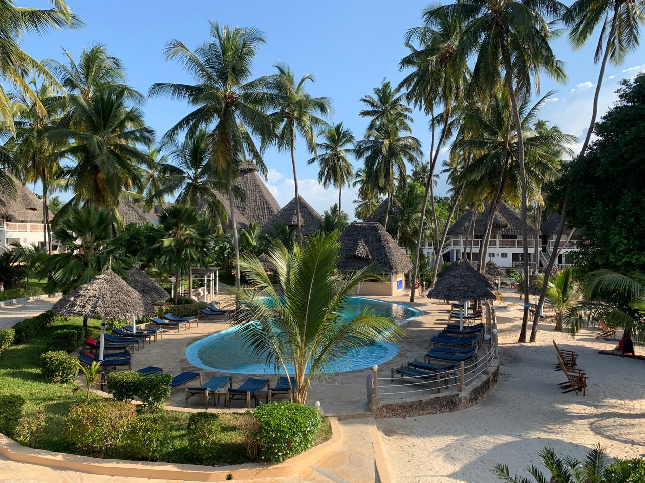 Cheap Accommodations Image - time to travel